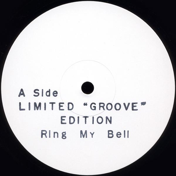 Deluxe (2), Toyin Agbetu - Ring My Bell