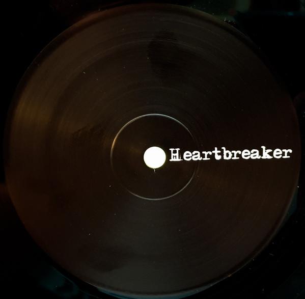 Disk - Heartbreaker / Attraction