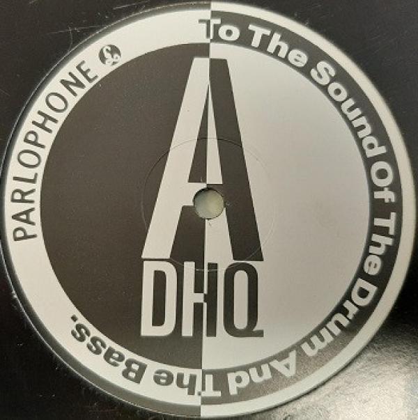 Dizzi Heights Quartet - To The Sound Of The Drum And The Bass