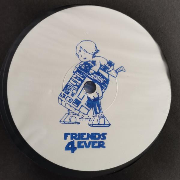  - F4E001