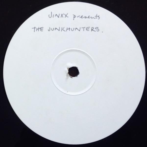Jinxx, The Junk Hunters - Hangin' Out