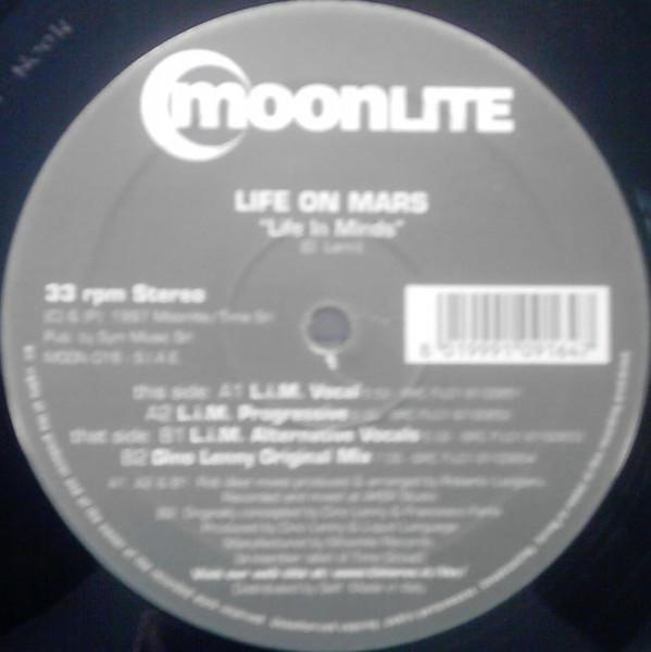 Life On Mars - Life In Minds