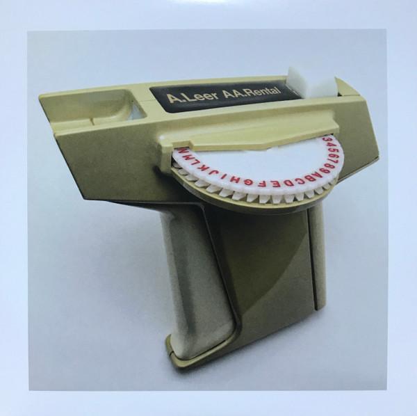 Thomas Leer, Robert Rental - Splash Momentum / The Waltz Of The Fatman